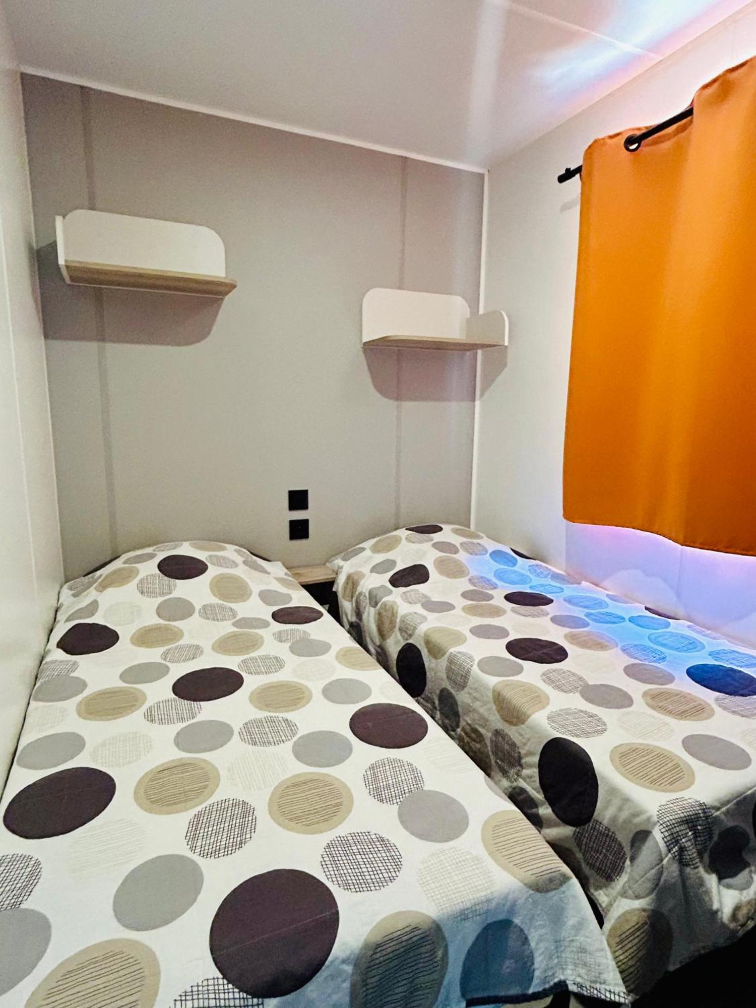 Camping La Dune Виас Екстериор снимка